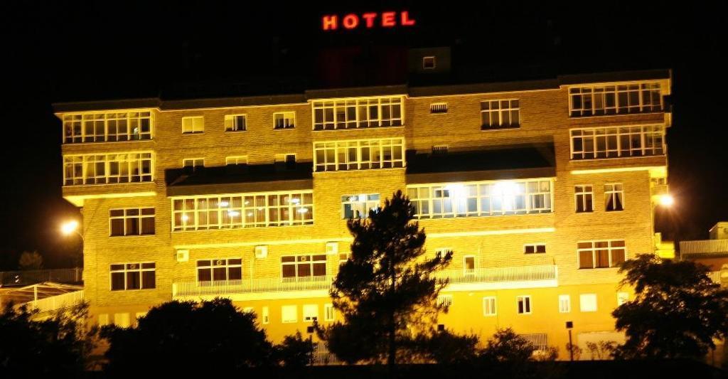 Hotel San Rosendo Оренсе Экстерьер фото